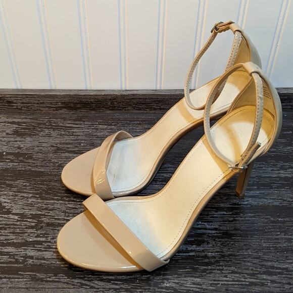 David's Bridal Larissa Tan Patent High Heel with Ankle Strap Size 9 - Picture 3 of 7